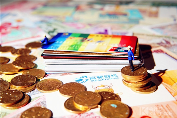 資產(chǎn)負(fù)債表財(cái)務(wù)分析應(yīng)該從哪些方面入手？財(cái)務(wù)分析人員應(yīng)該怎么做？